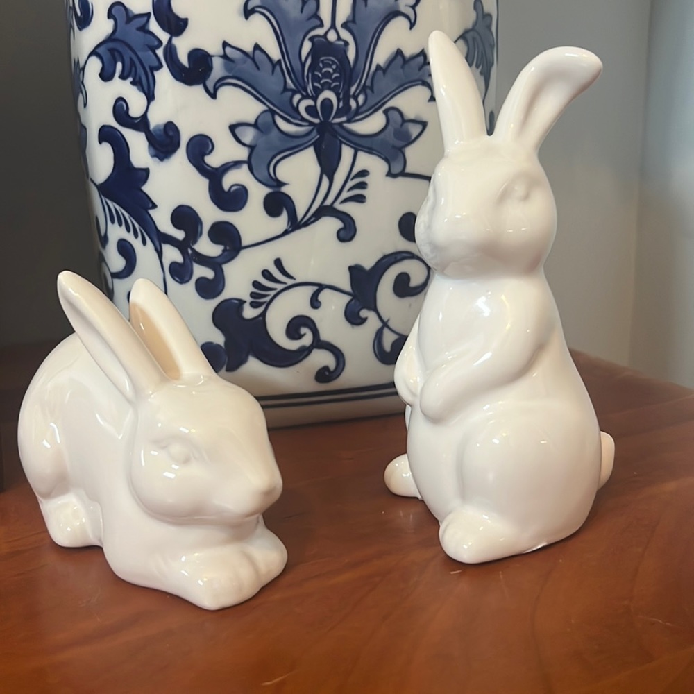 Pair of white ceramic bunnies